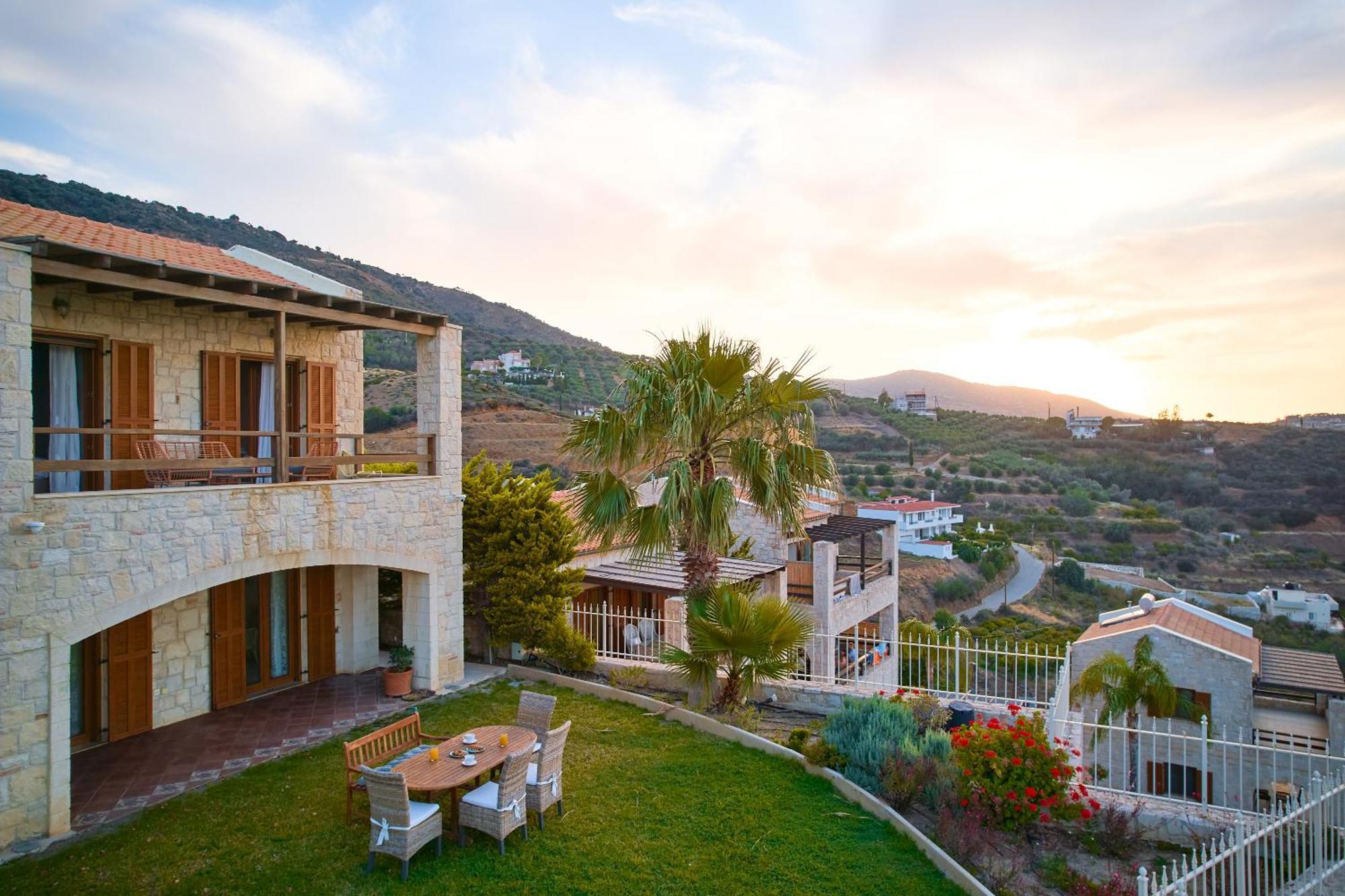 Villa Paradissi In Crete Agia Pelagia (Kreta)