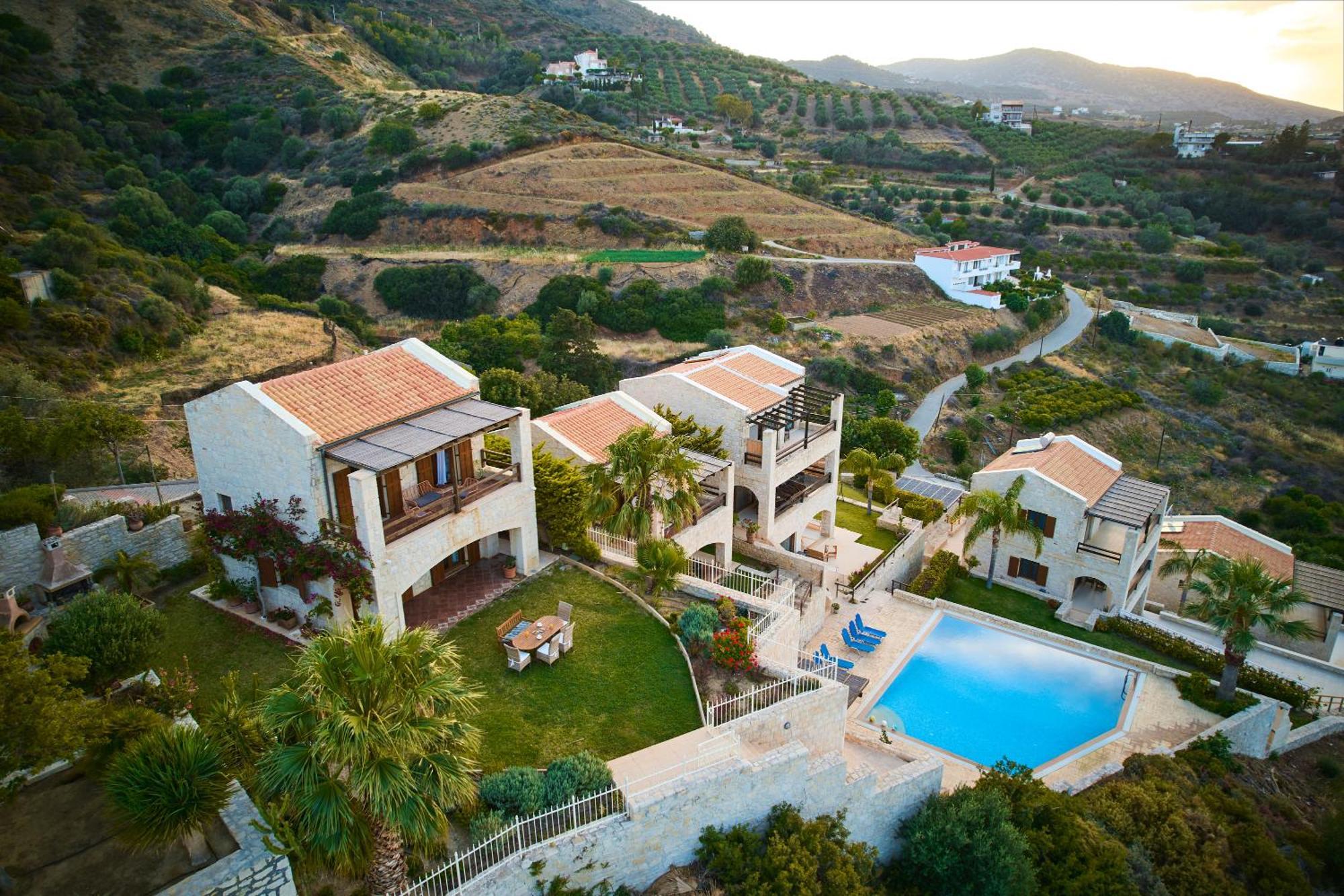 Paradissi In Crete Agia Pelagia (Kreta)