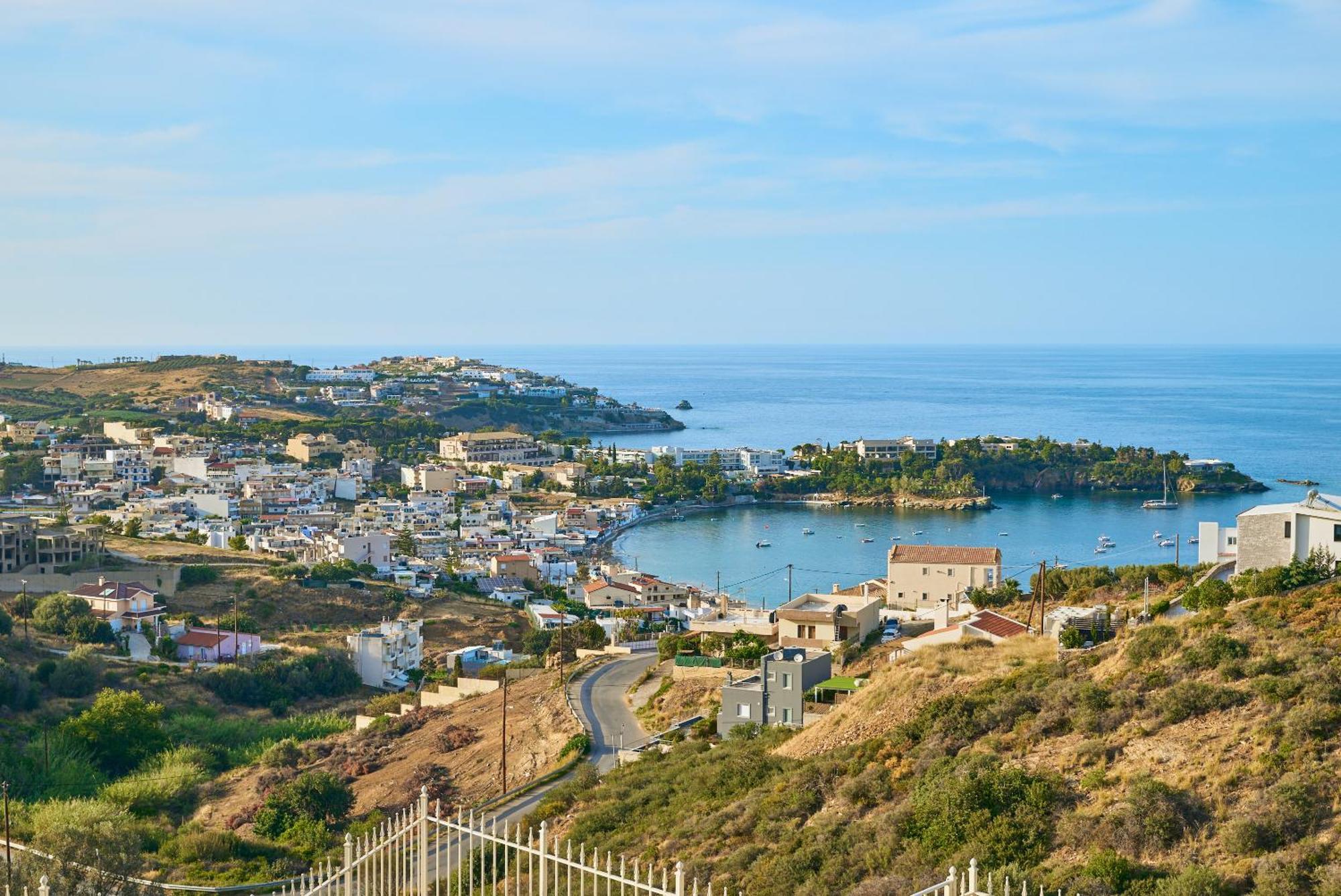 Paradissi In Crete