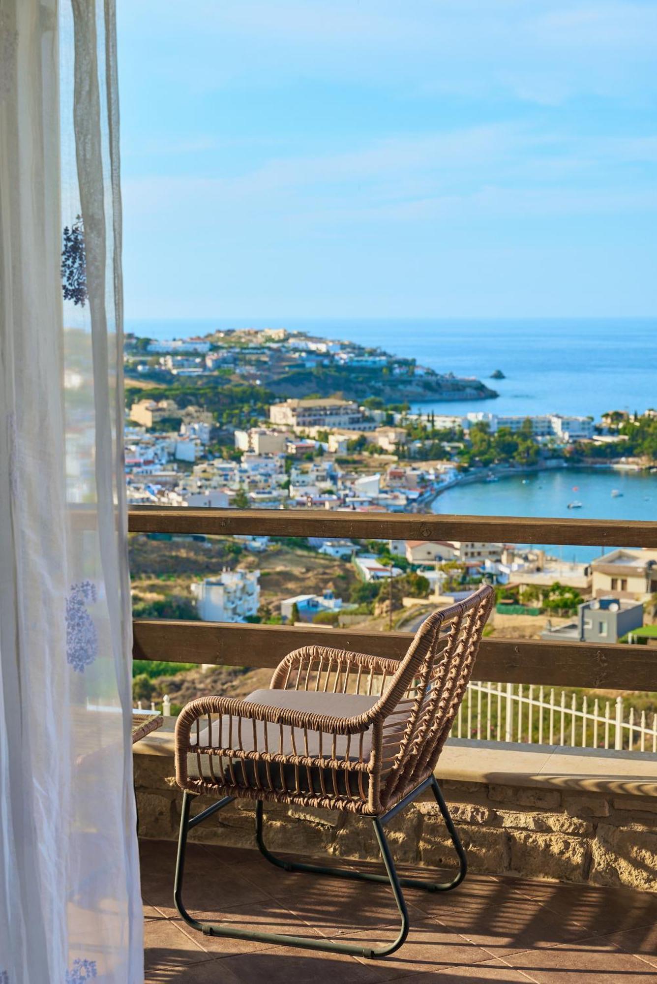 Villa Paradissi In Crete